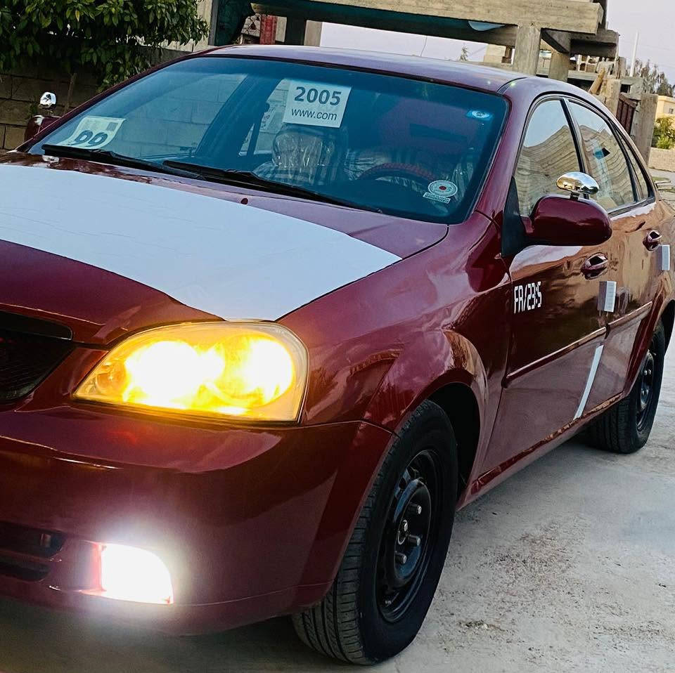 السلام عليكم
اوبترا 2005 للبيع سيارة جاهزه من كلشي 
تبريد شغال ثلج شرط 
كير شرط 
محرك شرط 
صدر شرط
تخم تاير جديد 
حساس بك 
سياره مصبوغه جماليه بدون ظربه 
مصلحه دواسات فقط  عايزها بوليش بس 

شرط التحويل ثاني يوم  سنويتها لل2030

مكانها تكريت  

السعر المطلوب 57 وبيها مجال 

ممتواجد ع فيس اتصل وتدلل ***********
