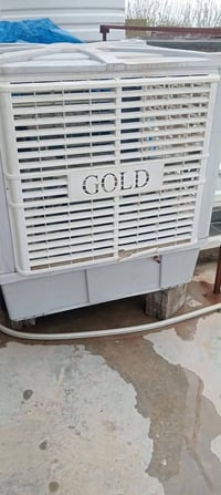 ثلاجة كلاسيك • منزل ٢٠٠م • بلا عيب