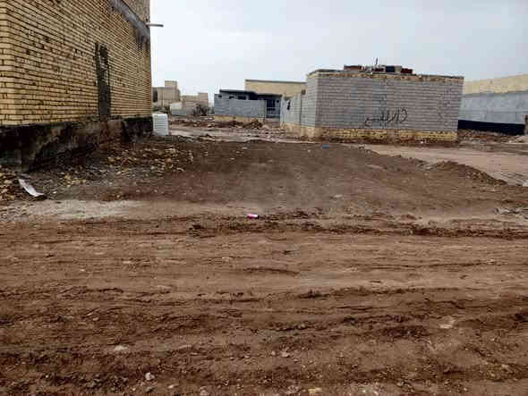 قطعه للبيع زراعي منطقه السبل قرب مكتب الفرطوسي
***********
السعر ب14 وبيها مجال 
المساحه 110 متر بصف الركن
