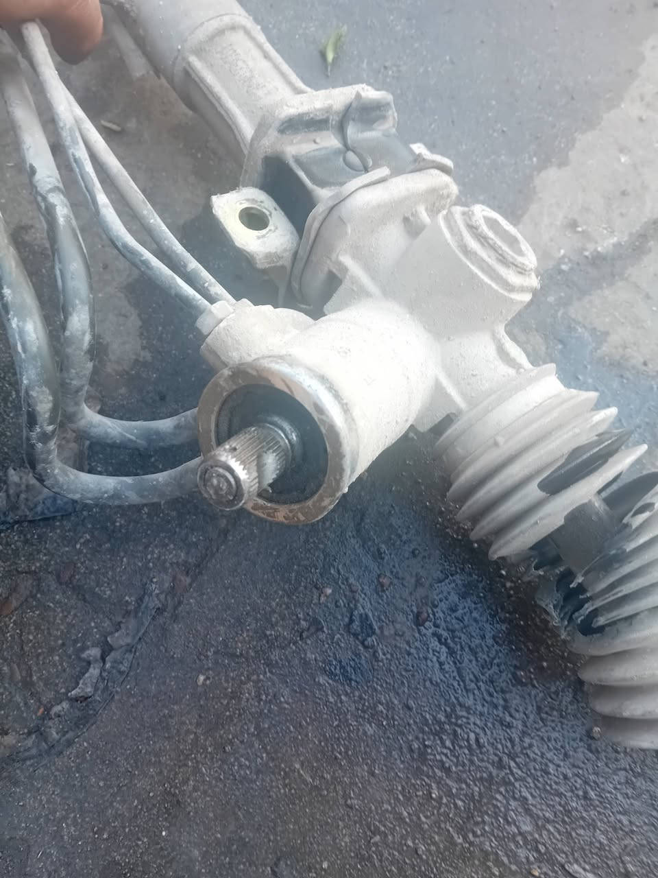 السلام عليكم مشط سايبه موديل ٢٣ مال تفصيخ نص عمر سعر ٤٥ وبي مجال مكان بغداد ملاحضه الجديد ب ١٣٠ لحد يكول غالي لله شاهد نضيف ***********
