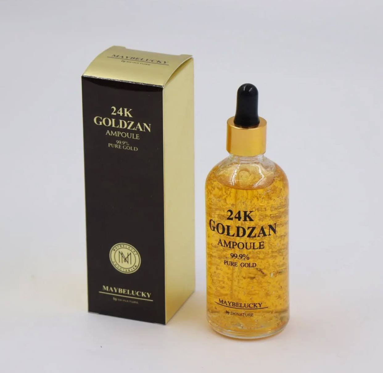 ✨ سيروم الذهب 24K للنضارة والفخامة ✨  

دللي بشرتج بسيروم الذهب 24K Goldzan Ampoule من Maison de Nature 💛  
تركيبة غنية بجزيئات الذهب تساعد على:  

💫 إعطاء البشرة إشراقة ولمعان طبيعي  
💫 ترطيب عميق ونعومة واضحة  
💫 تحسين مظهر البشرة وجعلها أكثر حيوية  
💫 تقليل مظهر التعب والخطوط  

قطرات قليلة يومياً وتلاحظين الفرق ✨  
بشرة أنعم… أصفى… ومليانة إشراقة ذهبية 👑


**إذا كنت صاحب هذا الإعلان وتريد حذفه لأي سبب، رجاءا أرسل رسالة إلى الدعم الفني**