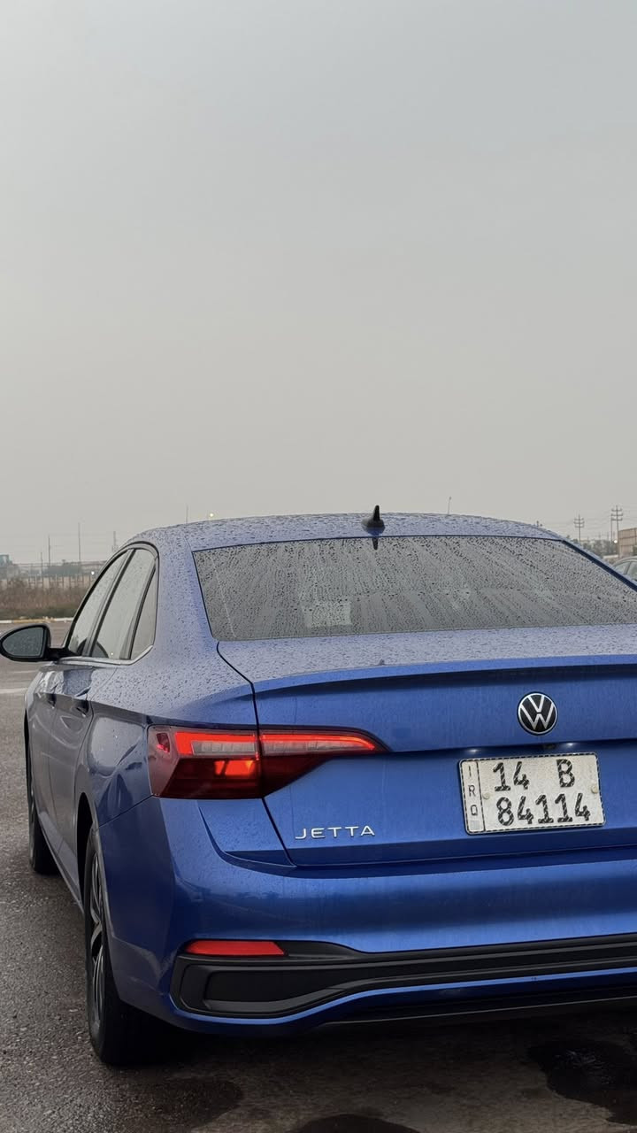 ❌للبيع ❌
فولكسواجن جيتا 2023 
محرك 1500 تيربو  
گير عادي 6 سرعات 
تحكم ستيرن 
شاشة تدعم كاربلي 
رادار امامي 
رادار خلفي 
نقاط عمياء 
سايد بريك بصمة 
عينة الكترونية 
كاميرا خلفية 
نظام ايكو 
تخم تاير جديد توني شادة قبل اسبوع 
كفالة عامة  
تقرير غرق للدوسة تعمل وتسير من امريكا مابيهة اي مشكلة 
ماشية 34 الف 
السيارة جداً اقتصادية ونشطة ومابيهة نقص برغي شغل واطلع لاربيل 
مكاني البصرة حي المهندسين 
السعر 140$ وبيهة مجال 
للاستفسار 
واتساب : *********** 
اتصال : ***********
