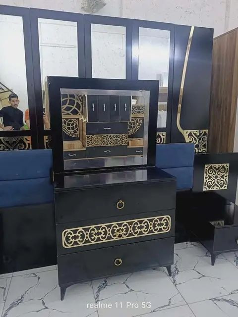 غرفة نوم تركي مستخدم😍💥 
 نضافة95💯
عدد القطع / 5
نضام / ابواب 🦋✨
سعر / 425🤍✨
شد ونقل داخل بغداد مجاني🛻
يوجود توصيل محافضات


**إذا كنت صاحب هذا الإعلان وتريد حذفه لأي سبب، رجاءا أرسل رسالة إلى الدعم الفني**