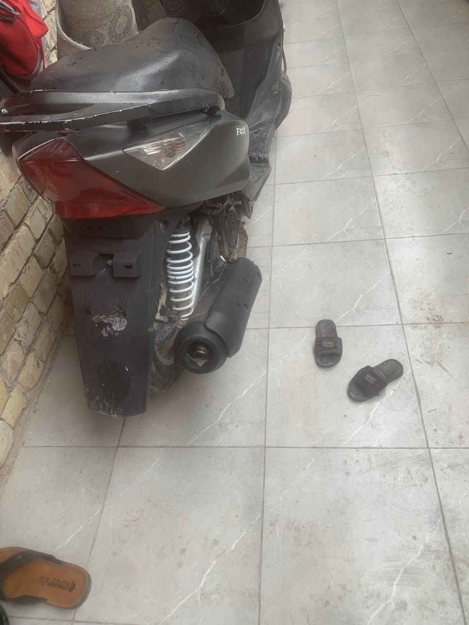 سلام عليكم دراجه ثعلب دراجه نصيفه وخير من الله مكان بغداد جكوك لسعر ٤٠٠وبيه وبيهه مجال ***********
