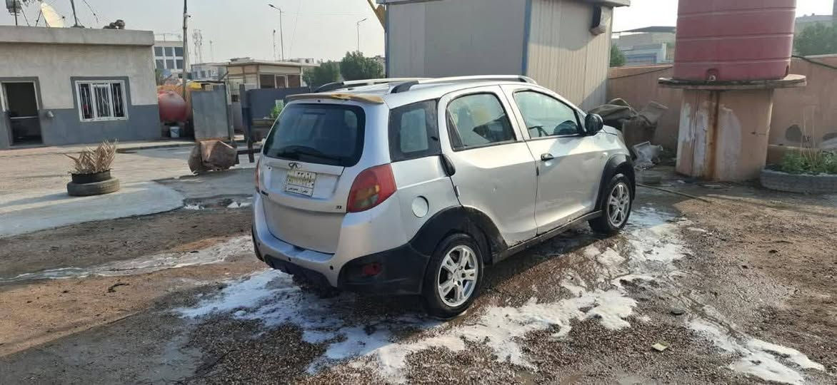 سلام عليكم اكس وان مديل2013 بسمي كير ومكينه كورله سعر30 وبيها مجال رقم***********
