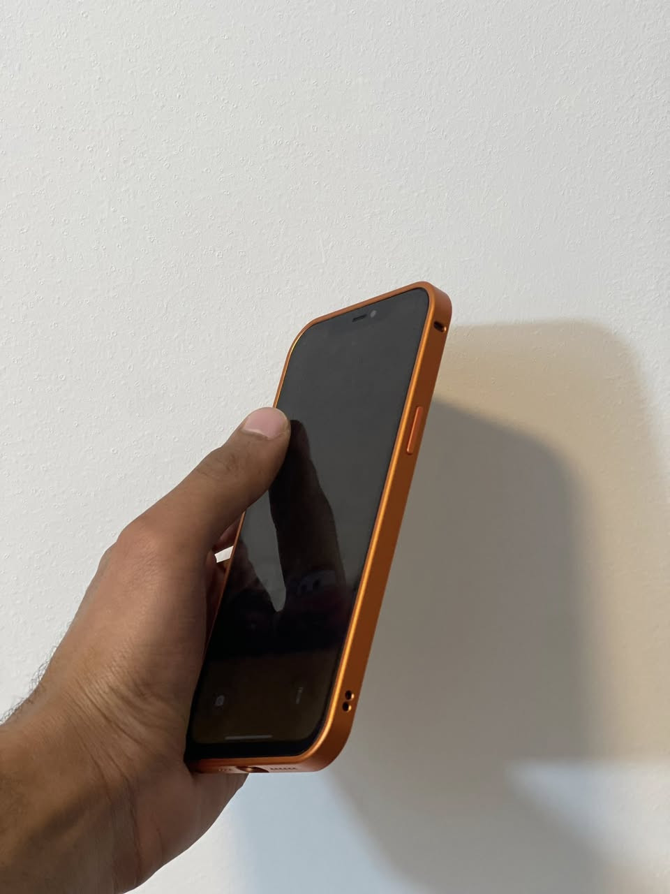 السلام عليكم ايفون 12 برو ماكس محور 17 مبدل شاشة الفيس ايدي شغال شاشة اصلية مال شركة 3 خيارات بس الضهر مالته البلادي مكسور ف حورته فوك الكسر ما بدلت الضهر هاي نضافته مبينه بالصور السعر (300) بي مجال بسيط جدا او مراوس ب لابتوب 
***********
