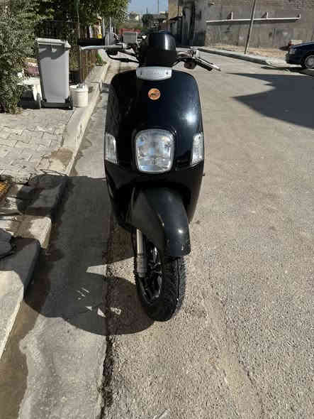 سلام عليكم 
دراجه بوليسي للبيع مكينه مامفتوحه بلاد صارلها سبوع من طالعه من معرض شرط دراجه مكفوله كفاله عامه 
رنكات ويل كب 
كزوز رياضي بيها سعر 1،200وبيها مجال 
جماعت هواي لاتراسل ولاتعلق 
مكاني بصره قضاء المدينة 
***********
