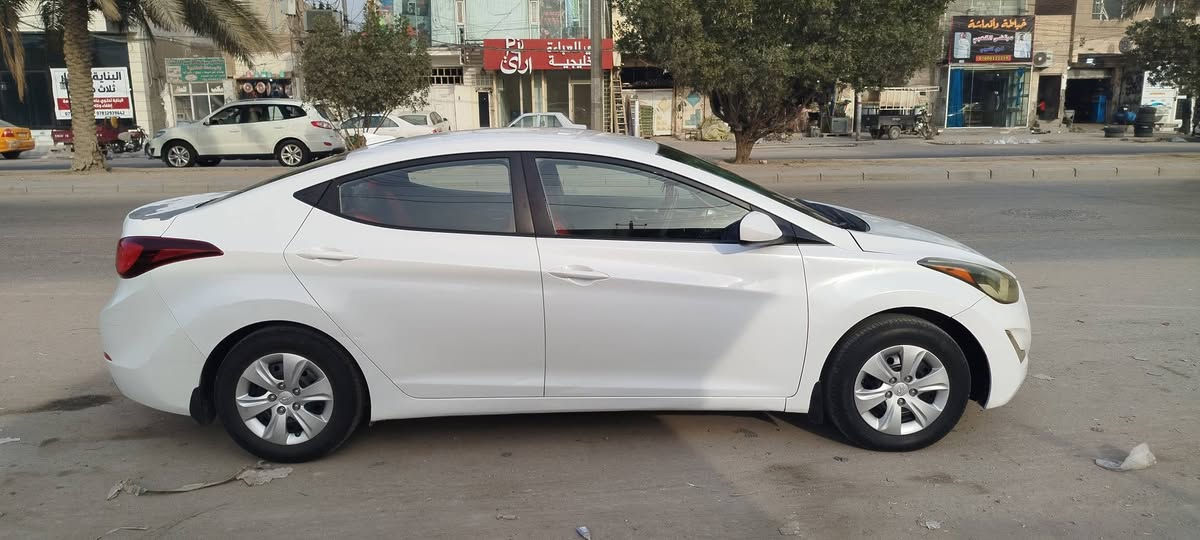 النتره 16امريكي بيه ثالث قطع تبديل دون ضرر داخلي رقمه نجف بسمي ومكاني نجف ماشيه 184 مكينه 1800 دوش موصفاته معروفه مراوس بسنتافي


**إذا كنت صاحب هذا الإعلان وتريد حذفه لأي سبب، رجاءا أرسل رسالة إلى الدعم الفني**