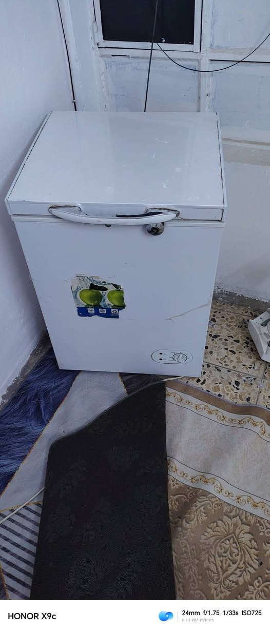 غراض للبيع غساله 100
مجمده 6 قدم 100 نضيفات اخو جديد
تواصل ***********
