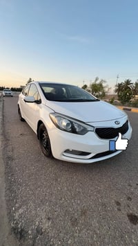 للبيع فقط سيراتو 2014 خليجي رقم ميسان محرك 1800 دوش تخم تاير وحدادية و...