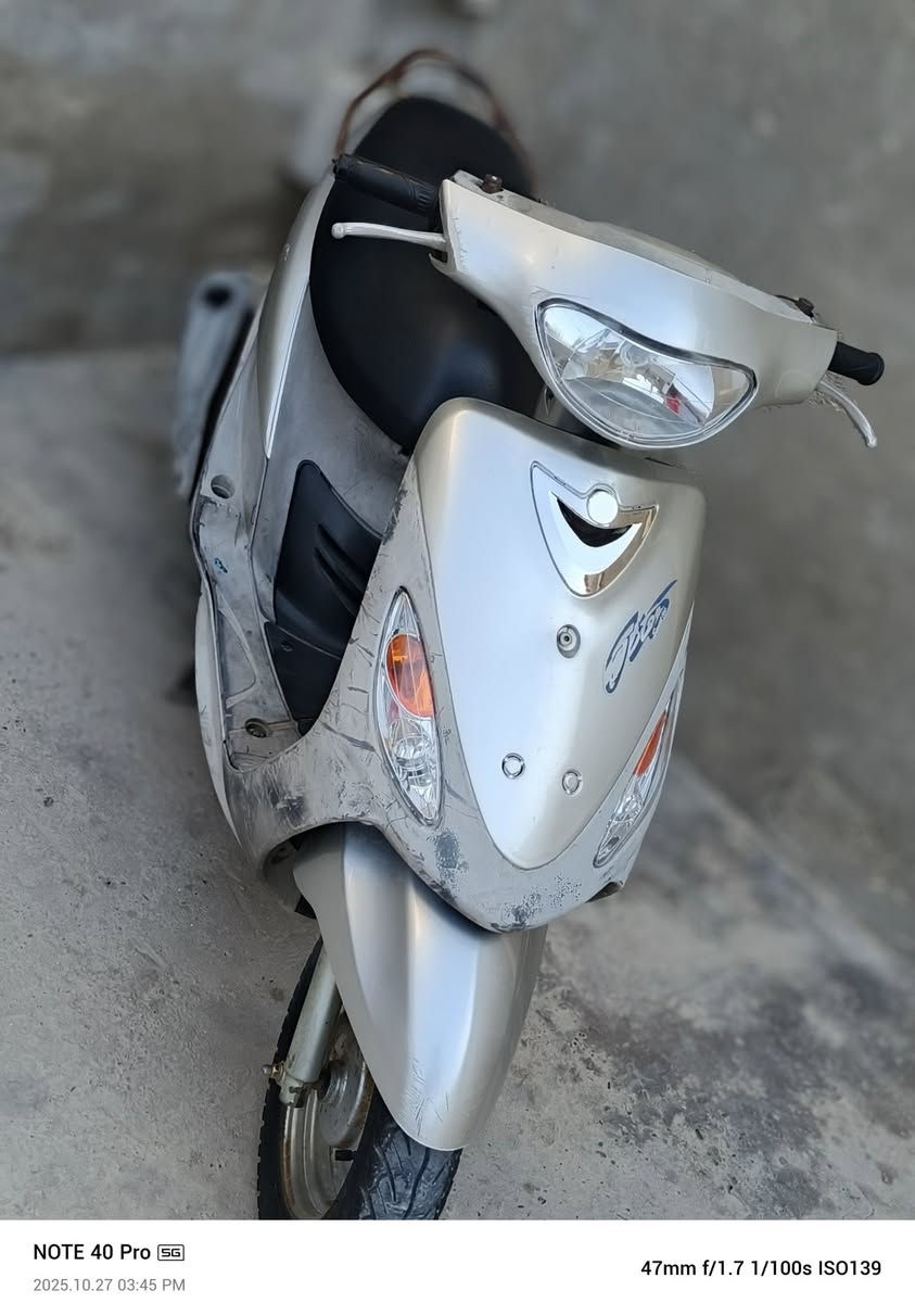 سلام عليكم ماكس منغولي للبيع مديل 2001 الدراجة بلادية صارلهة شهر من طالعة من الوكيل برغي مامفتوح بيهة مكاني نجف السعر خاص او علة هاذة الرقم ***********
