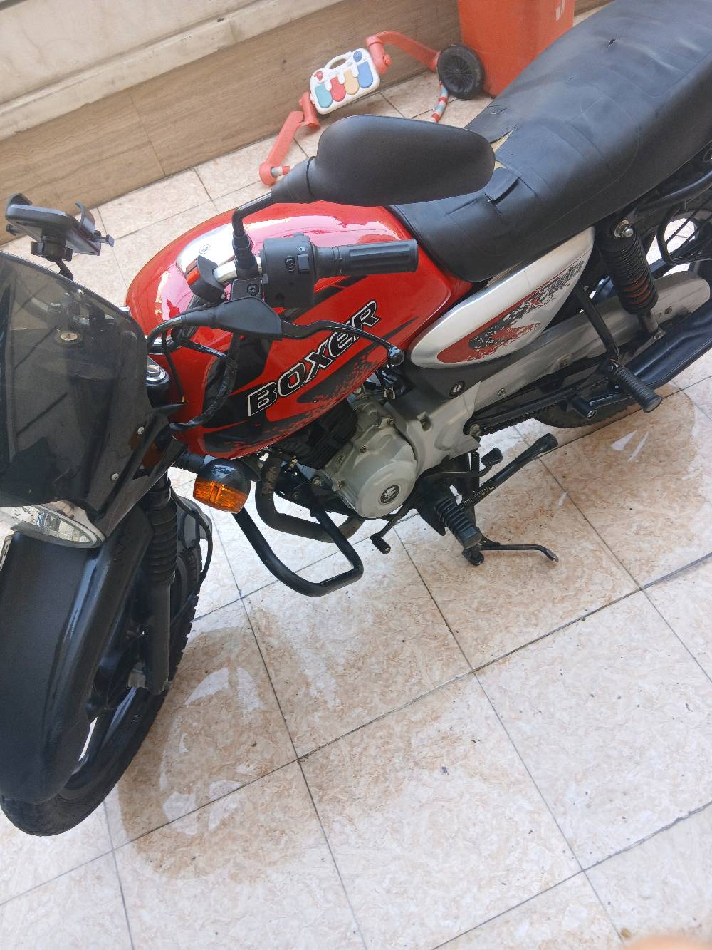 السلام عليكم دراجه بوكسر جبلي موديل 2023 رقم سنويه بغداد انجليزي دراجه مكفولهه كفاله عامه بدل فقط دشبول لان جاما انكسرت وبدلته مشيها 22, الف مكاني تقاطع درويش  ما متواجد على الفيس رقمي الاتصال او الواتساب ***********
ما ابيع بالاقساط وفقط ابيع ما اراوس فقط ابيع نقد
2350