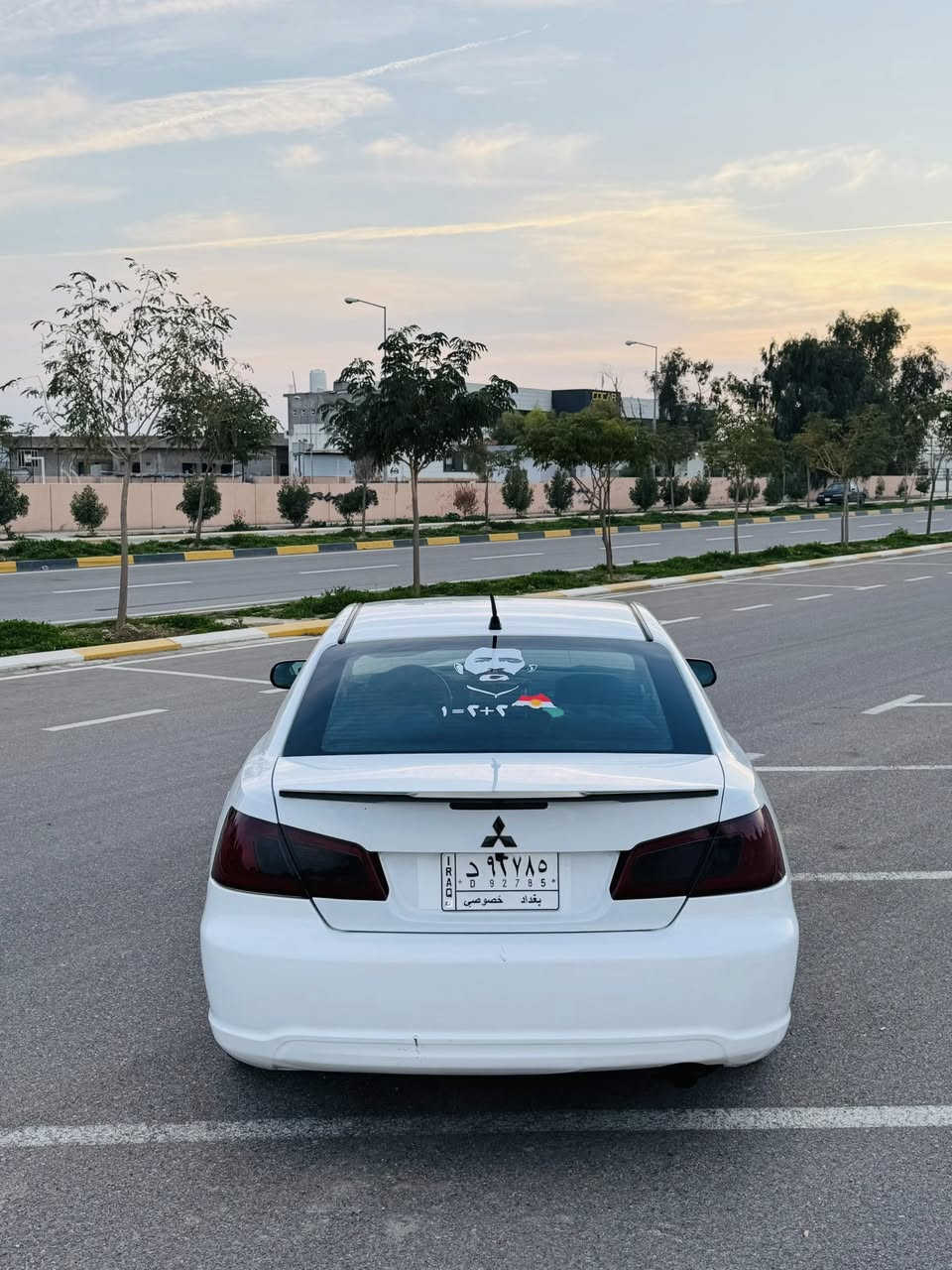 🌿 بە ناوی خوای گەورە و میهرەبان 🌿
سلام علیک 👋

🔹MITSUBISHI 🔹

      GALANT 2011 

ئەم سەیارە بۆ فرۆشتن،مستەربۆشی گڵانت (2011)،سەیارەیەکی هەتا بڵێی پاک و جوانە 

لەحیە و باڵی بۆ بستراوە

تاقمێک بەرگی سپۆرتی بۆ دانراوە +شاشە ئایپاد و کامیرەیە

بلاجیک تۆر + لیدی (H4) بۆ بەستراوە زۆر بەقوەتە

کامل جوانکاری بۆ کراوە و کامل مەسروف کراوە

تەبرید سارد و گەرم بەشەرت
 
  🚗 مەکینەی 4 پستۆنی 4سلندەرە 
 گێڕ و مەکینە و هەموو گیانی بەشەرت  

نرخی(57) گەڵاو مەجالێکی برایانە 

📱 0776 680 9280
