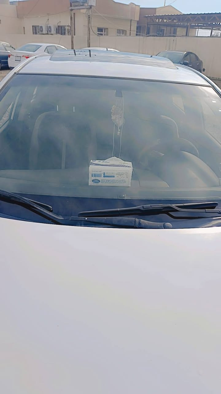 السلام عليكم سيراتو 13بسمي فول مواصفات بصمه سلايت شفتات تبريد لمس تحكمات أمري شفط بدون ضرر بيهه مكانين بارد فقط گير محرك شرط السعر 112وبيهه مجال حك جيتك رقم ***********اسيا ***********
