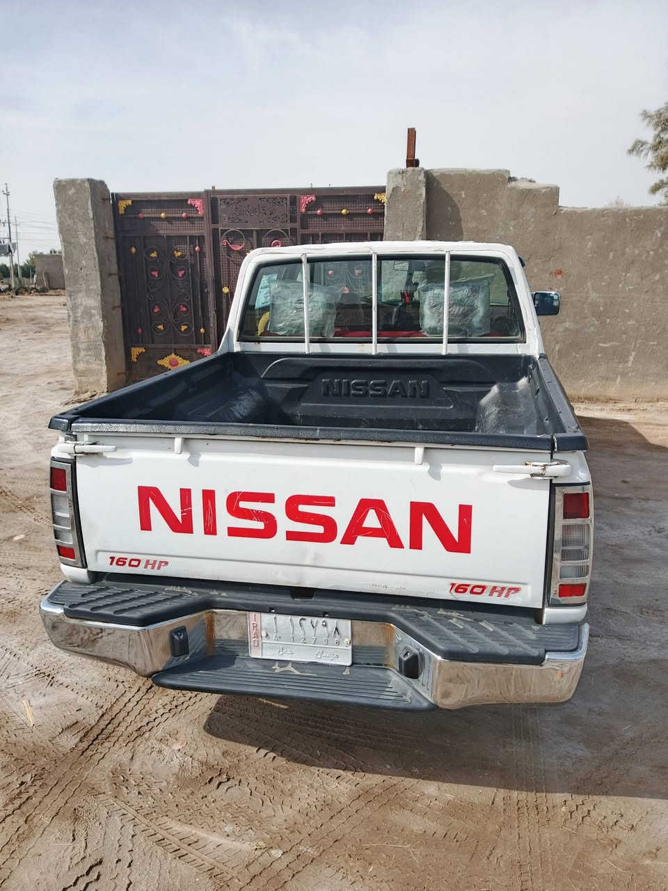 سلام عليكم سياره نيسان مديل 20014 مكفوله ما عده باردات كلش قليلات تبريد وتتفه وي سويج كير وحرك خير من الله سياره محسن فول تحكم مرايات سعر 140 وبيه مجال قليل ***********
