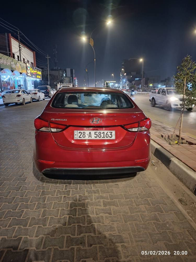 الانتره 2016 خليجي رقم نجف انكليزي مدور ثاني يوم فول مواصفات ماعده البصمه ومحرك 1600 سياره بيه جاملغ والباب صبغ وجاملغ مبدل كدام والسونار موجود كير محرك تبريد ثلج حداديه 70% تايرات جديد سعرها 100 وبيه مجال قليل واي استفسار اتصل ***********
مكان سياره نجف حي الامير النجف, العراق
