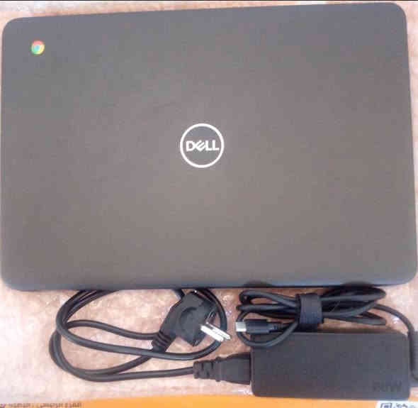 السلام عليكم ورحمه الله وبركاته تقبل الله صالح الاعمال والطاعات لابتوب للبيع نضيف البطاريه  65w  السعر 80 وبيه مجال للتواصل على الواتساب *********** العنوان الناصريه سوق الشيوخ
