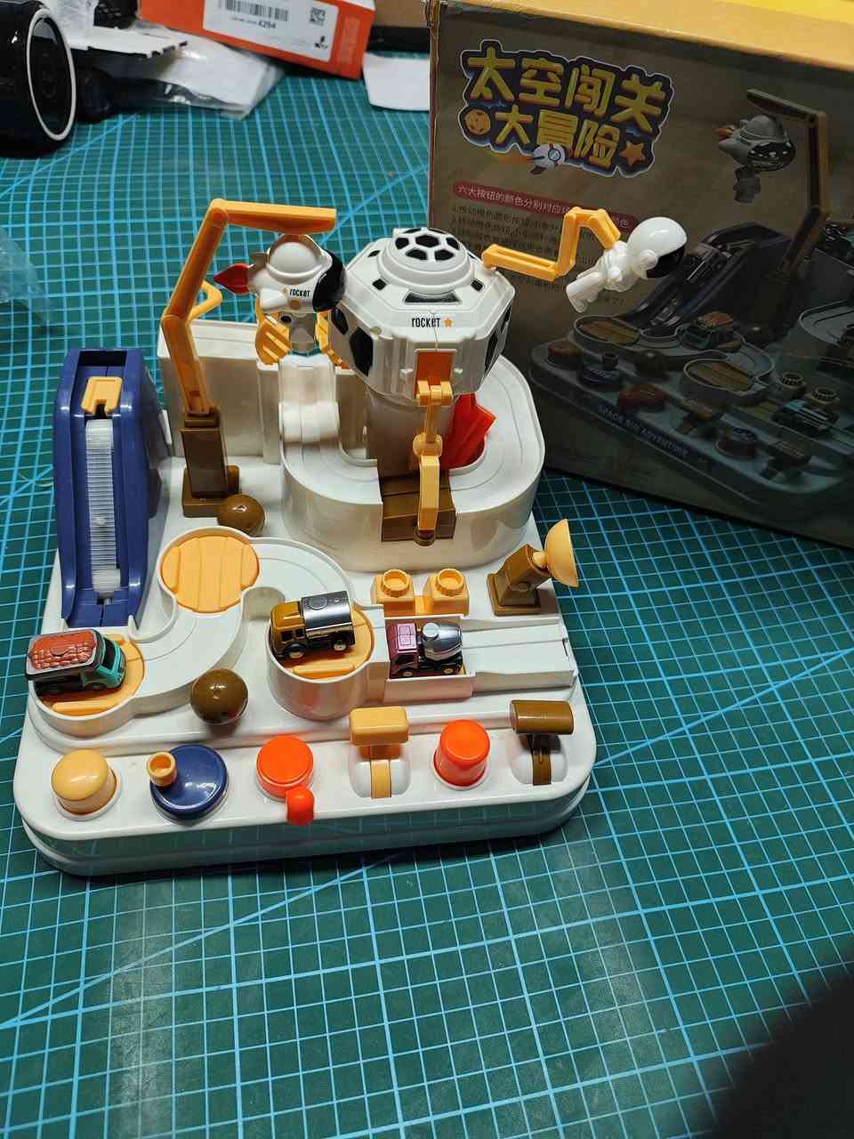 لعبة مال سيارات جديدة بيها هذا جسر نقص 
4 الف


**إذا كنت صاحب هذا الإعلان وتريد حذفه لأي سبب، رجاءا أرسل رسالة إلى الدعم الفني**