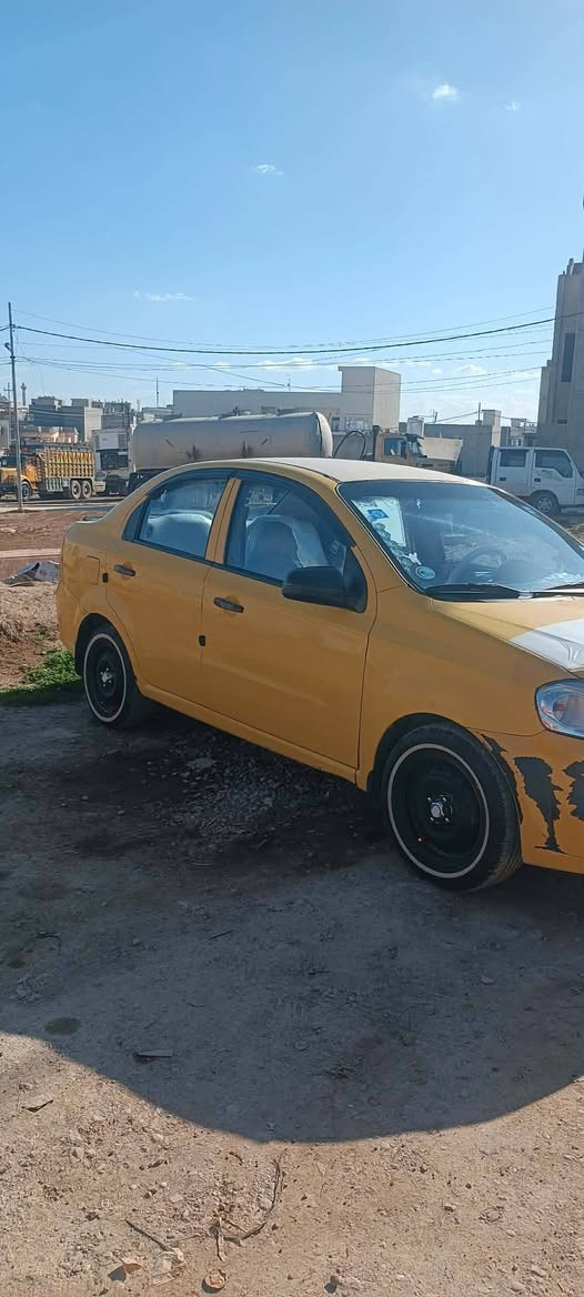 السلام عليكم افيو للبيع موديل 2010 السعر 59 ورقه بكان الموصل***********
