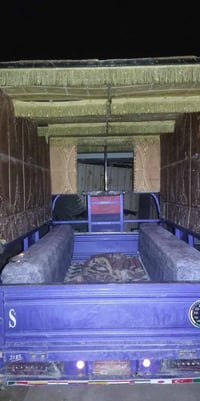 محجر للبيع سعر 100 وبي مجال وهذا رقم للتواصل 07828807136