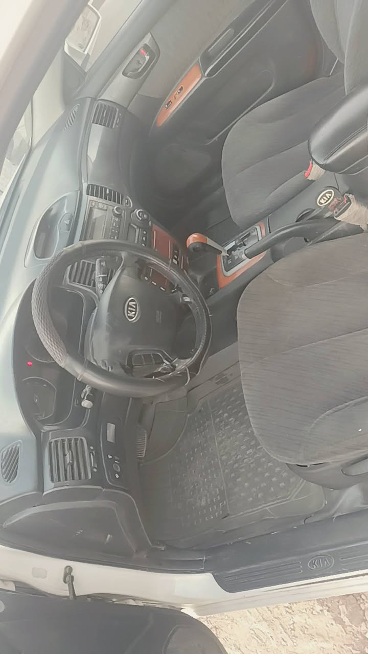 السلام عليكم كيه اوبتيما موديل 2007 رقم بغداد بسمي محرك 2000 جاهزة تبريد ثلج بيهه صبغ حزام وتبديل جامغ وبنيد مكان ناصريه سعر 95ستفسار ***********
