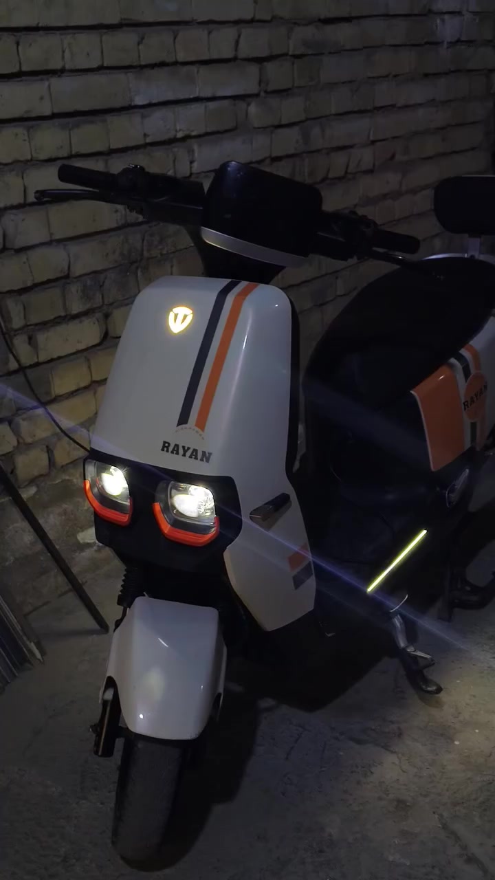 دراجه ريان باب اول دراجه نضيفه95%
مديل25
نظام تشغلي بمصمه🔥
ملف 1500
سرعه 61حقيقي 🔥🧨 
وبيها ضمان من شركه سنه  
سعر دراجه 700وبيها مجال حك جيه
المكان الدوره مدخل البعيثه ماقبيل المصفه  
رقم الهاتف ***********
