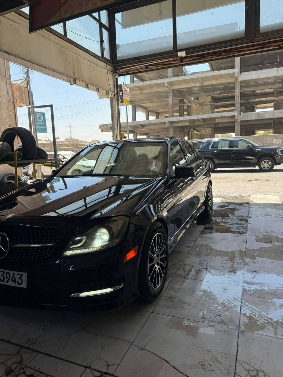 سلام عليكم
سياره للبيع مارسدسC300🇩🇪 موديل 2014 وارد امريكي بيها بس ثلاث قطع صبغ بدون دواخل بدون ايرباك  ممشة السياره 107 مواصفاتها...
1-كشنات تدفئة
2-تحكمات كهرباء داخلي
3-تحكم سرعه
4-بانوراما 
5-محرك 3500
6-شاشه جديده كبيره + كامره
ملاحظه: سياره بيها تخم تايرات جدد حداديه صدر كير مكينه كشر انظاف
سيارة نظيفه السعر 125 وبيها مجال
للستفسار الاتصال على***********
