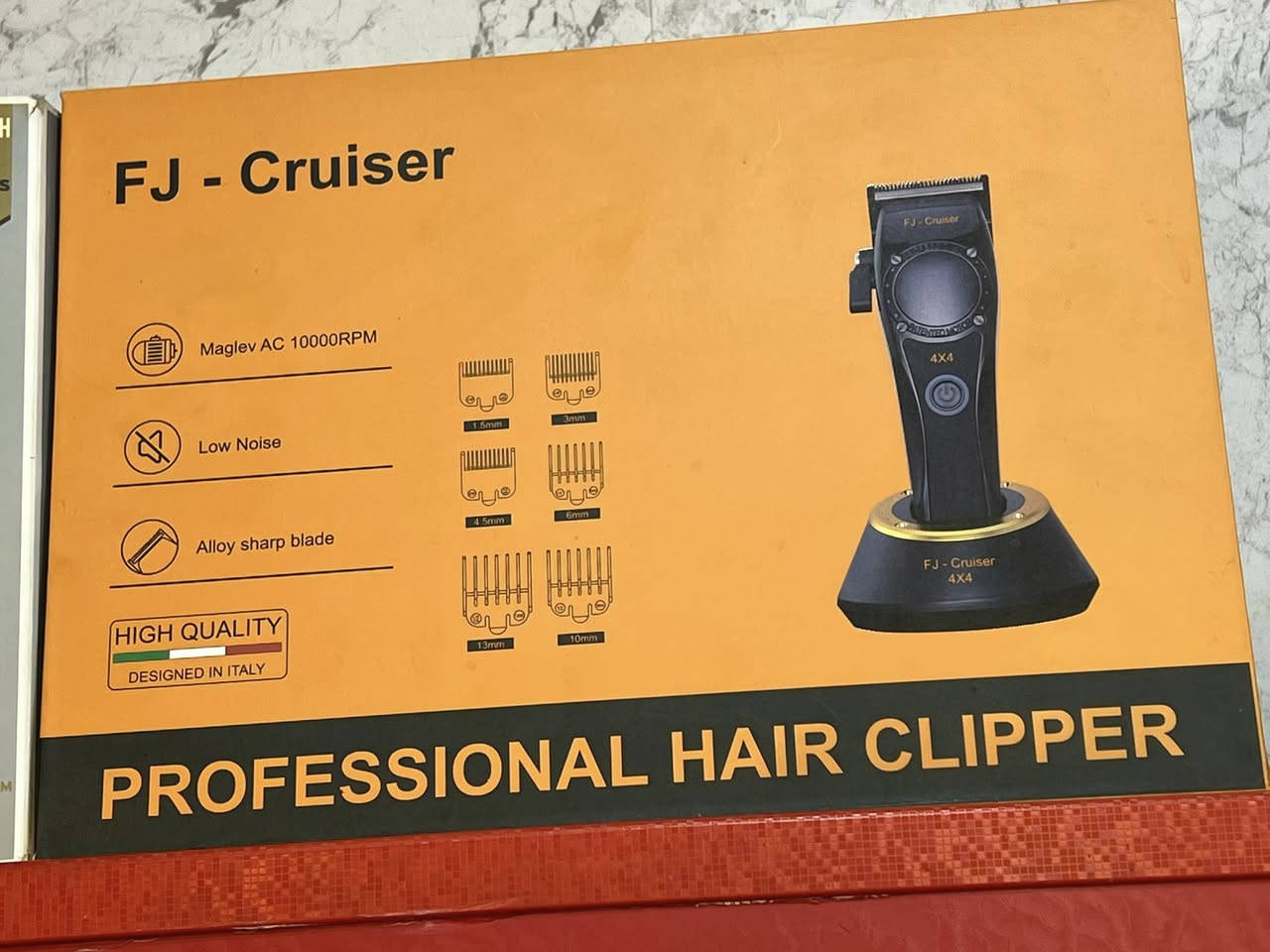 السلام عليكم متوفر ميز ملكي ومكينه FG الميز نضيف وجديد مستخدم كلش قليل والمكينه مستخدمه كلش قليل سعر الميز 80 والمكينه 35 وبيها مجال لطيبين رقم الهاتف ***********
