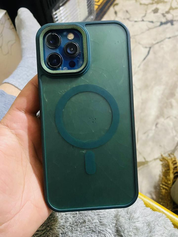 ‏انزوي ايه أبيع الوصف خاص*********** 12 Pro ماكس
