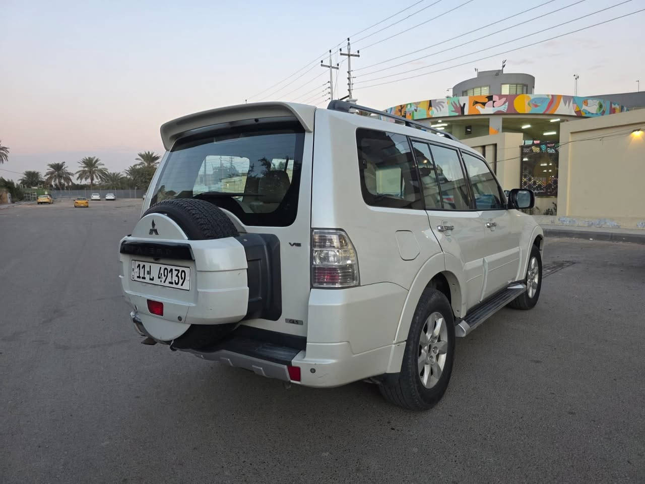 السلام عليكم
موديل 2010 وارد خليجي   السعر( 14000$) مكفوله كفاله عامه من صبغ تعديل عل بارد باب خلف السايق طخة خفيفة فقط   مواصفات السياره فول 1/1  حبتور فتحه بل قماره بصمة  شاشه كبيرة  كامرا خلفية وكامرا تسجيل امامية   وحساس خلفي  تحكم ستيرن داخل صاج مكينه 6 سلندر ٣٥٠٠ 7 راكب ثلاث قطع تبريد كشنات جلد+ كهربائي يدات نيكل أشاير بلمري مري شفط فور ويل مكينه وكير وحداديه تبريد وتخم تايرات بحاله ممتازه  رقم بغداد جديد السيارة جانيها من زيرو صار ١٥ سنة عندي  ..
تحويل مباشر مكان سياره في بغداد
***********
