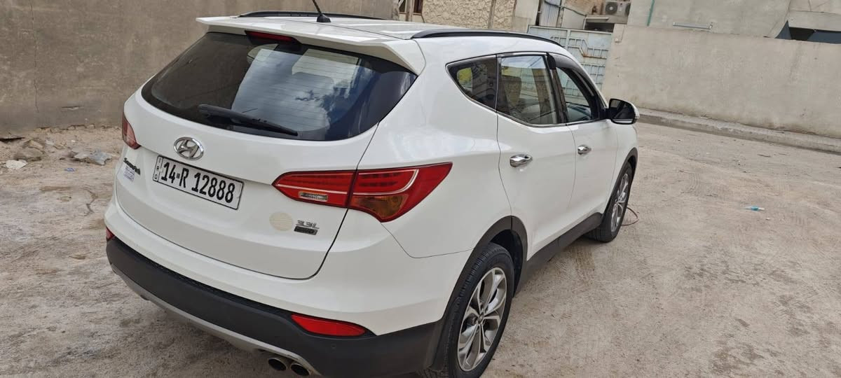 سياره سنتافي مديل 2015 خليجي 6سلندر
 كير محرك مكفول
تايرات جدد حداده جديده منظوه تبريد كله جديد
البدي مكفول من صبغ وتبديل عده 3 بيبان بيهن بارد
سياره بسمي شرط تحويل
العنوان بصره معقل
*********** البصرة, العراق
