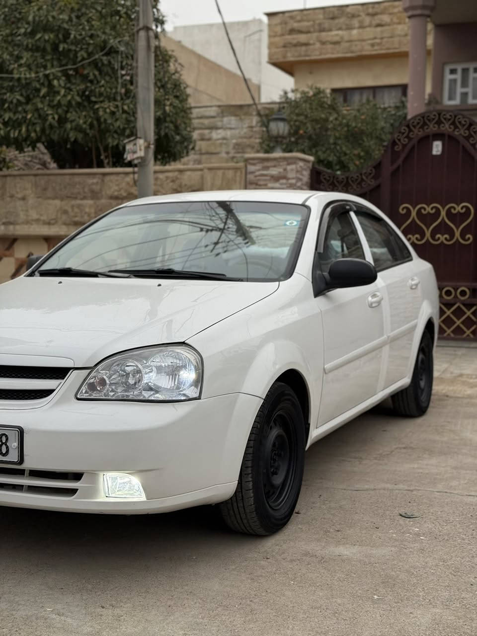 {سلام عليكم اخوان}
-شوفرليت أوبترا 2005 مؤسسه للبيع فقط
-رقم هاتف ***********
-رقم كركوك دولي بأسمي سنويه مجدد لل 2031
-كير محرك بدون عيب ماشي 188 الف حقيقي فقط 
-بيه قطعتين صبغ بدون دواخل وجم مكان بارد
-صدر امامي وخلفي لوك كله مبدل صار اسبوع
-عنوان كركوك سعر 68 وبيه مجال جدا بسيط
