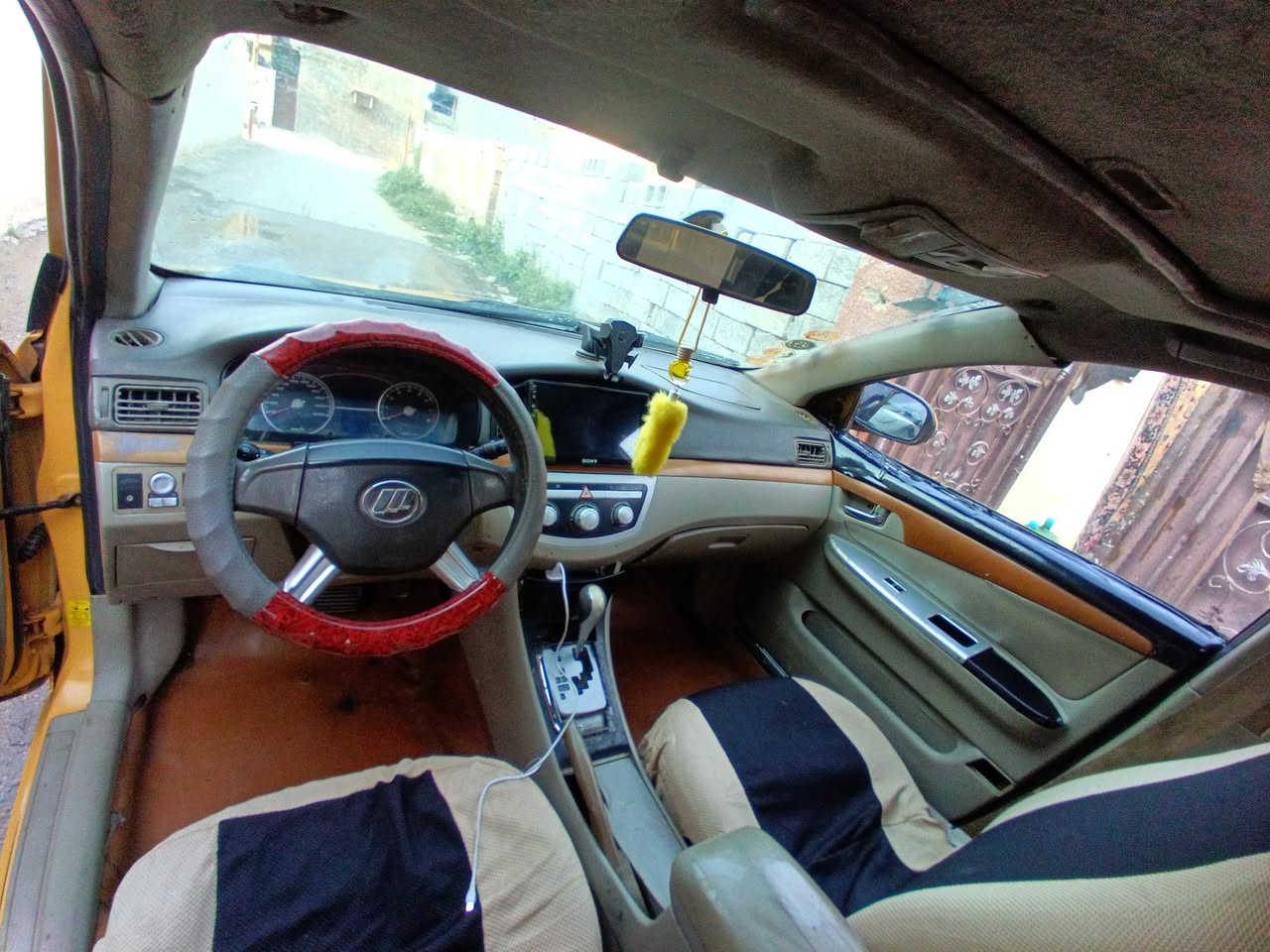 السلام عليكم 620 ليفان محرك وكير كورلا 1800  اوتوماتيك جديدة مصفره هيئة وغرامات بسمي رقم نكليزي بغداد سنويه 2031 تخم تاير جديد كهربايات جديد تبريد ثلج السعر 42بيهه مجال متوازي عل بيعتهة رقم *********** العنوان بغداد المدائن سلمان باك
