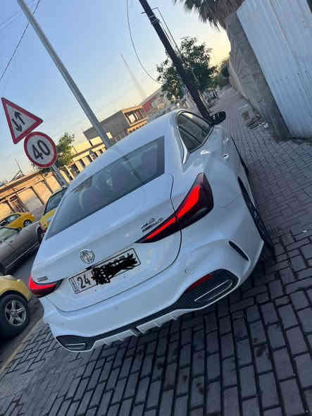 MG GT موديل 25 ماشيه 5000 سعر 120 ***********داخل احمر فول فول
