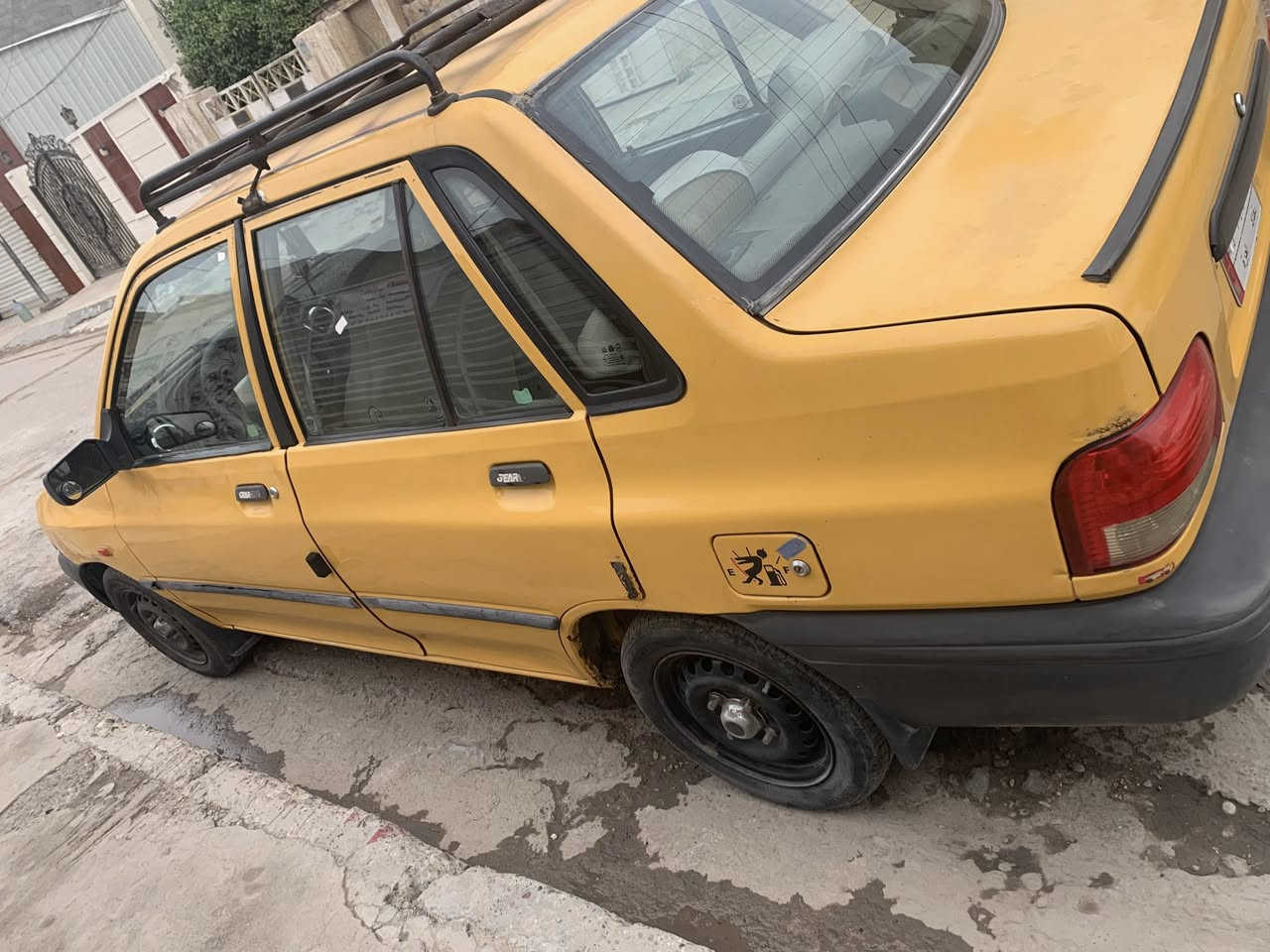 سلام عليكم عندي سايبا موديل ٢٠١٢ نظيفة السعر ٣٠ وبيها مجال بسيط ***********
