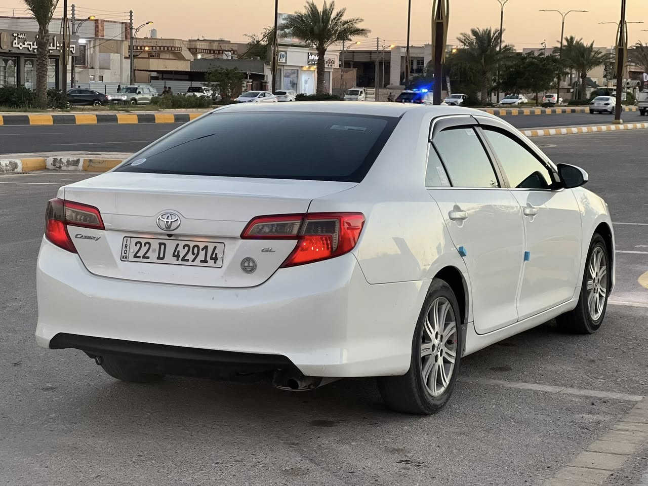 🚗 تويوتا كامري 2015
🌏 وارد خليجي GL
🔺معلومات السيارة
▪️ شاشة كبيرة
▪️ تبريد قطعتين
▪️ اللون صدفي
▪️ رقم شمالي
▪️ كفالة عامة
▪️ كير ومحرك مكفولات
▪️ صدر جديد
▪️ طخم تايرات
▪️ السبير منازل
🛠️ الضرر
▪️ بارد بالجاملغ الأمامي جهة السائق
▪️ بدون صبغ
📍 مكان السيارة
▪️ الفلوجة
💲سعر
💸 147$ وبيها مجال 
📱 رقم صاحب السيارة
***********

