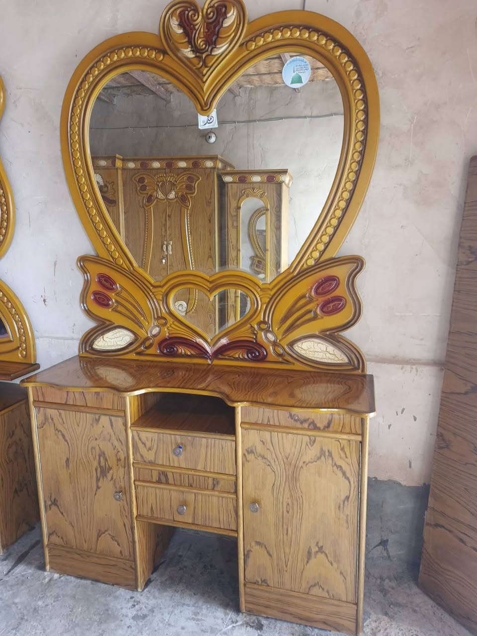 غرفه للبيع السعر 525 وبيها مجال المكان سامراء


**إذا كنت صاحب هذا الإعلان وتريد حذفه لأي سبب، رجاءا أرسل رسالة إلى الدعم الفني**