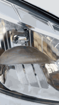 سلام عليكم افيو مديل 2011سياره مكفوله من الضربه بيه رشات بسيطه كير او مكينه جدد حداديه جديده تخم تاير جديد تبريد شغال كهربائيات كل شغال شاشه معايزه برغي  سعره 71او بيه مجال مكاني نجف للاستفسار رقمي ***********واتساب فقط
