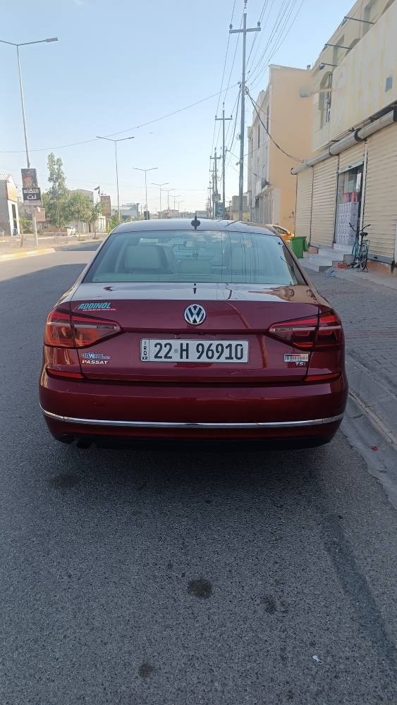 باسات 2019
مكفولة كفالة عامة 
بدون ضربة بدون صبغ ماعدا شبر بالهلال الخلفي طرف السكن 
مواصفات فول 1/1 فتحت سقف بصمة رادار تتبع مسار اوتوستوب داخلها كريمي ... الخ
مكينة كير بشرط 
محرك حجم : 2.0L I4 FI DOHC 16V
مسافة مقطوعة : 152000 mile
رقم اربيل سنوية جديد 
سعر: 143$ وبيها مجال 
عنوان كركوك 
*********** كركوك, العراق
