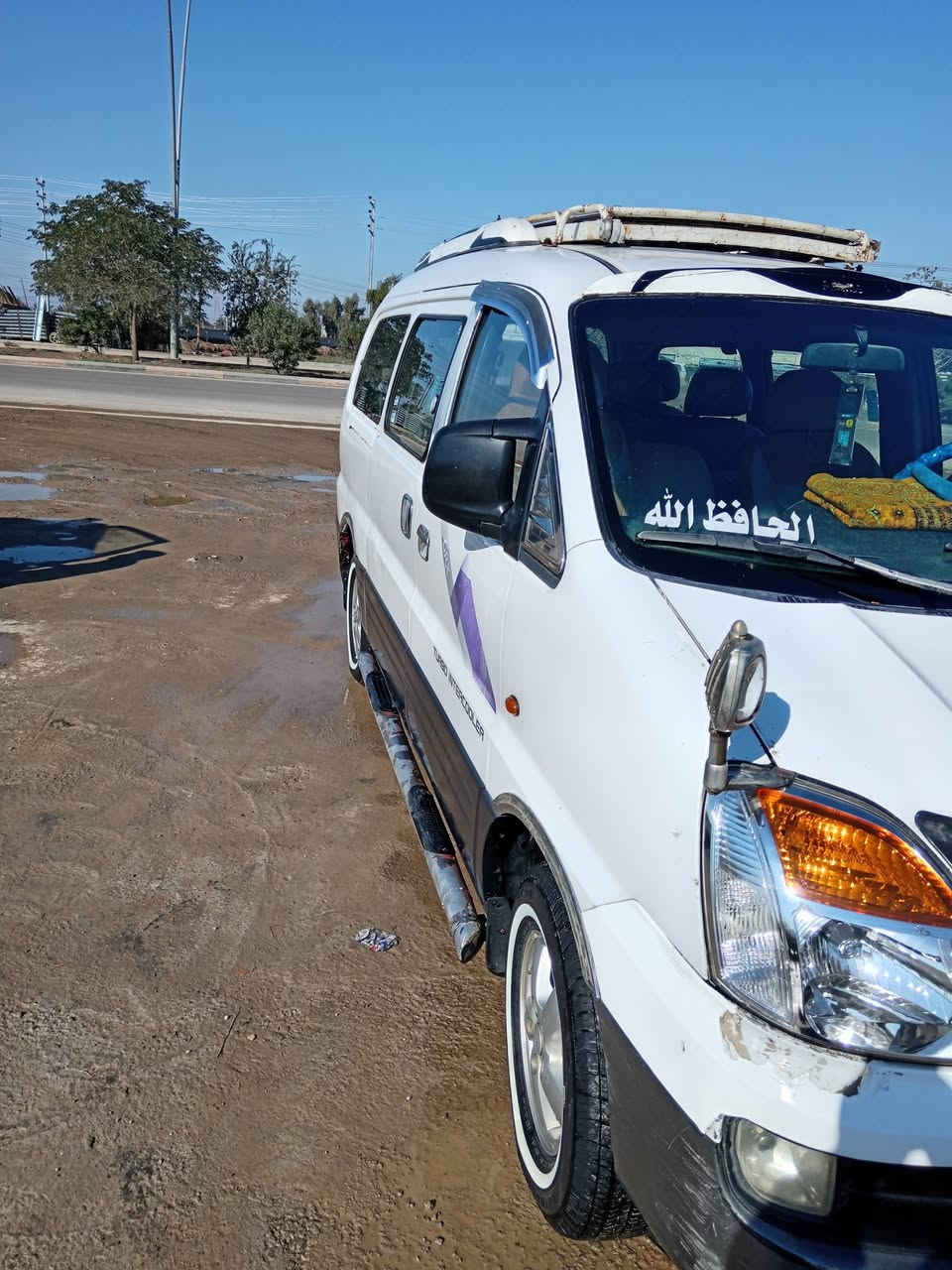 سلام عليكم استاركس البيع الفين ٧ تخم تاير جديد صدر خلفي ولا أمامي جديد محرك وكير خير من الله رقم بغداد تحويل ثاني يوم ***********   هاذه موجود بيه وتساب اتصل على وتساب
