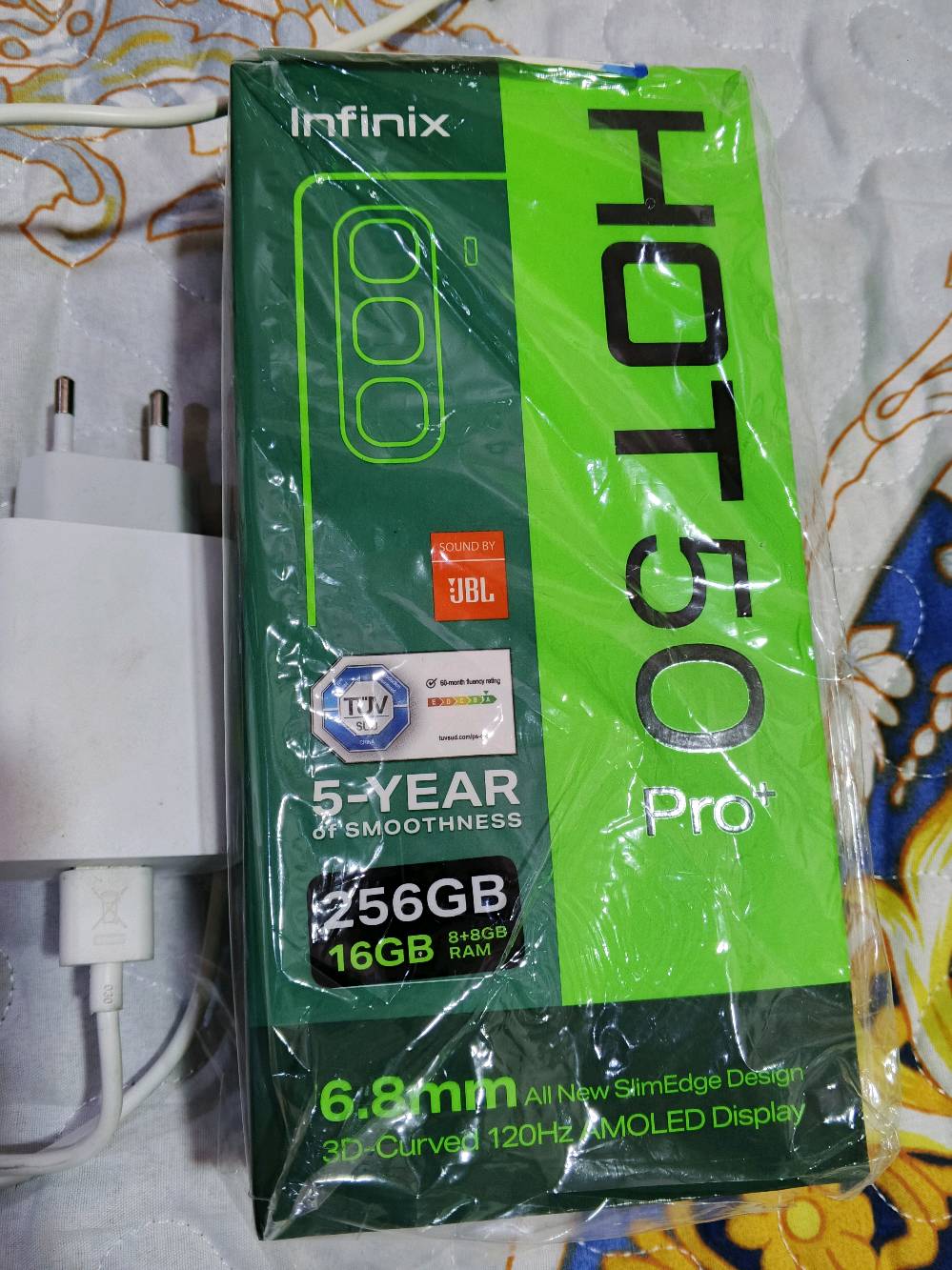 للبيع فقط انفنكس هوت50بروبلس ذاكرة256 رام16 جهاز مكفول من كلشي نظافه96% شاشه منحنيه مع كامل الملحقات الأصليه مع الضمان وين ماتريد افحص السعر185 ألف وبي مجال حق الجيه للطيبين للاستفسار***********
شنو الحالة العامة للجهاز؟: 
جيد جداا
وين مكانك بالضبط للي يريد يشتري؟: 
البصره/العشار
شنو السعر الي تريده على الجهاز؟: 
185 الف
هل يتضمن الجهاز ضمان معين؟: 
نعم
الطريقة اللي تفضلها للدفع؟: 
نقدا