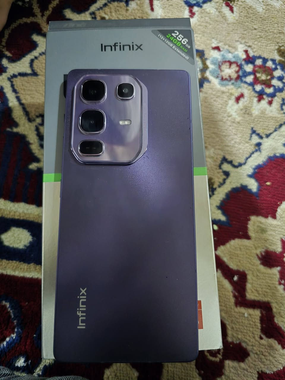 السَلٱمٌ عـَلـْيگمّ-ۈرحـْمّـٌة ٱللـّہ ﯙبُرگـّاتہ
جهاز انفنكس نوت 50 برو

Infinix note 50 pro

الذاكره 256
الرام 16+16
البطاريه 5200
الجهاز نضيف 
يجي وياه الكارتون و شاحنه تدعم الشحن السريع بسرعه 90واط
يعني خلال اقل م̷ـــِْن النص سَـآعــهْْ م̷ـــِْن الصفر لل 100يشحن 

السعر 240 وبيه مجال قليل


**إذا كنت صاحب هذا الإعلان وتريد حذفه لأي سبب، رجاءا أرسل رسالة إلى الدعم الفني**