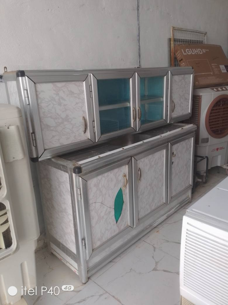 المكان .ميسان.نزلت حي شرطه من جت دور مجلس اول محل 
***********
بلازمه 32بدون سعر 75
جرابي نفر سعر وحده 35
كاونتر متر ونص سعر 125قفل عمارة, ميسان
