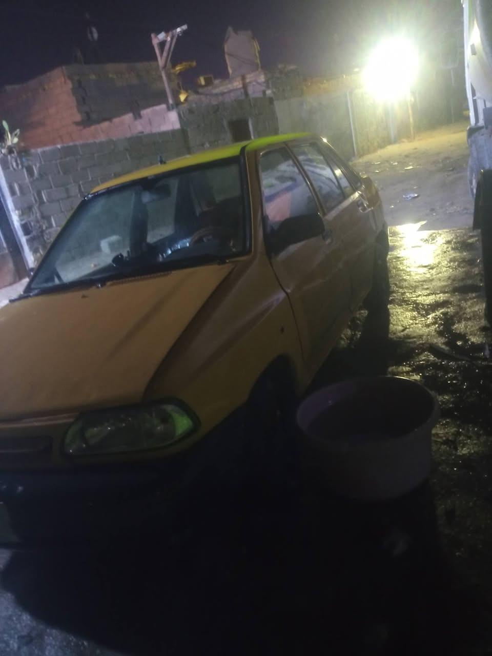 سلام عليكم ساببه موديل 10 سياره توني سمكرته وصبغتهه جماليه نضيفه شوف العين رقم ميسان سنويه منتهيه عليهه هيئه 195الف فقط غرامات مصفره مكينه كير جدد تخم تاير راعيهه الشرعي بلعماره مكاني بصره السعر 17 وبيهه مجال ***********
