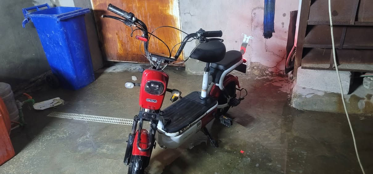 دراجة شحن ماعرف شبيهه سكليتر كام ميدوس وشاشه طفت وحدهه ابيعهه على وضعهه 125


**إذا كنت صاحب هذا الإعلان وتريد حذفه لأي سبب، رجاءا أرسل رسالة إلى الدعم الفني**