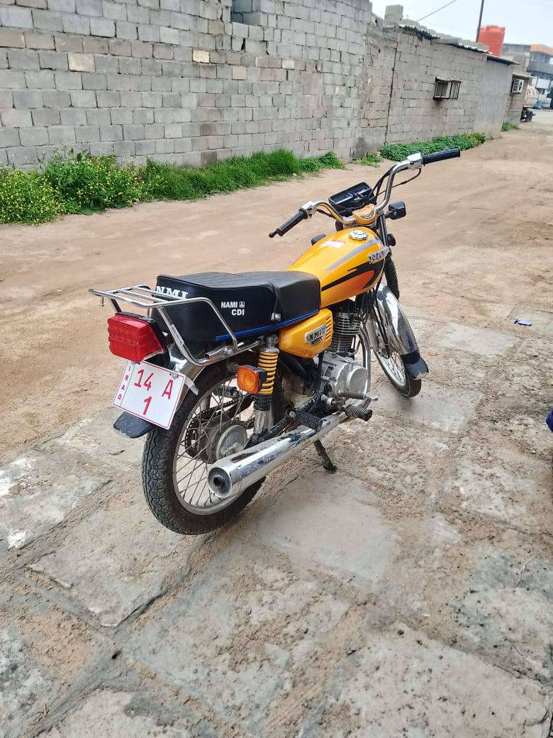 سلام عليكم دراجه سيجي نامه نضيفه مابيها نقص اوراق أصولي  مكان ام قصر وسعر 850 وبيها مجال لشراي ***********
