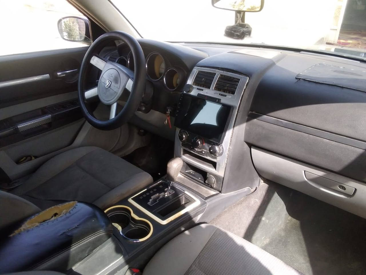 سلام عليكم سياره جارجر أدوات للبيع موديل 2010 سياره جديده كير ومكينه وحدادي وتخم تاير سياره مكصوصه جنطه السعر 35وبيها مجال الاستفسار ***********
