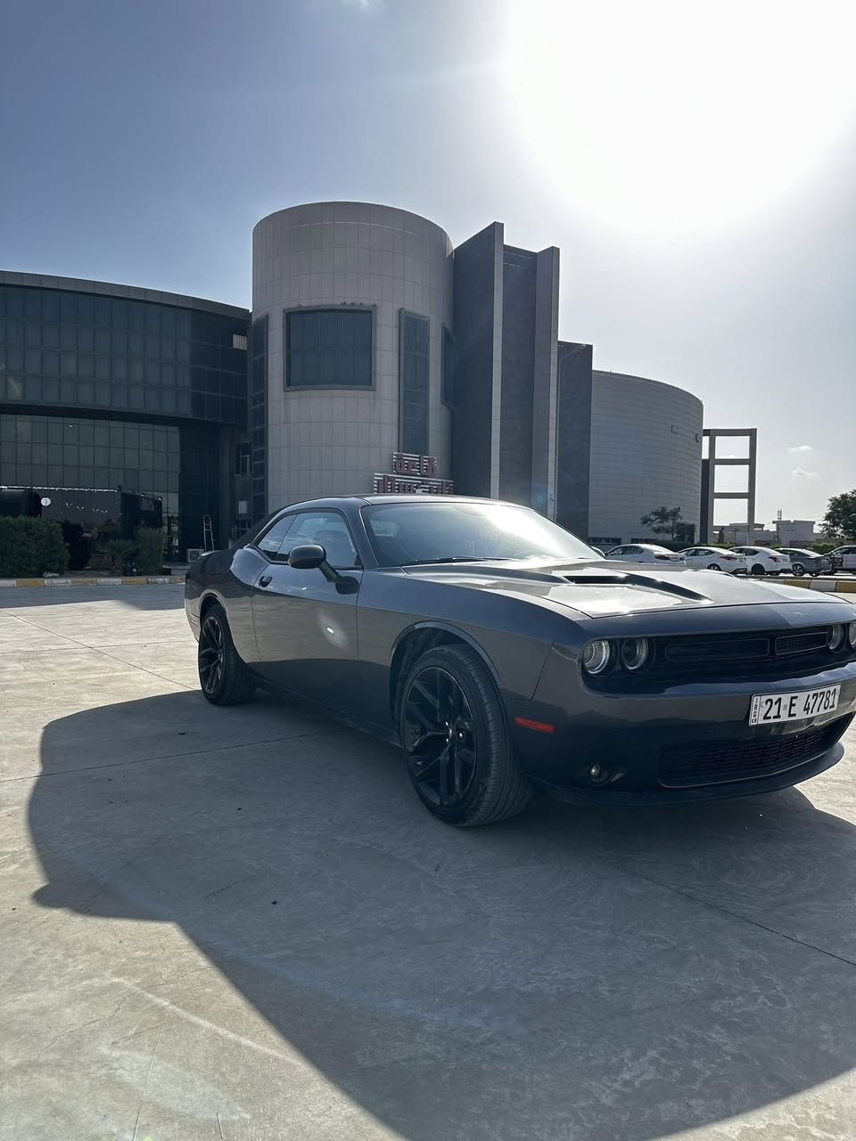 دوج تشالنجر 2023 
Sxt last call النداء الأخير 
ماشية 40الف كيلو متر وقابل للزيادة 
لونها نفطي 
موصفاتها غني عن تعريف 
شاشة جبيرة اكبر قياس 
كشنات تدفئ 
استيرن تدفئ 
كشن سائق كهرباء 
كشنات حظن 
تشغيل عن بعد 
لايت زيون ابيض 
سماعة Alpine 🔊
السيارة بدون ارباك وبدون صبغ 
حادثها جدا بسيط وهذا رقم شاصي 
حادثها بلعراق ٤ أصابع تعديل BDR 
2c3cdzagxph597203
السعر 220 وبيها مجال بسيط 
مكانها كركوك


**إذا كنت صاحب هذا الإعلان وتريد حذفه لأي سبب، رجاءا أرسل رسالة إلى الدعم الفني**