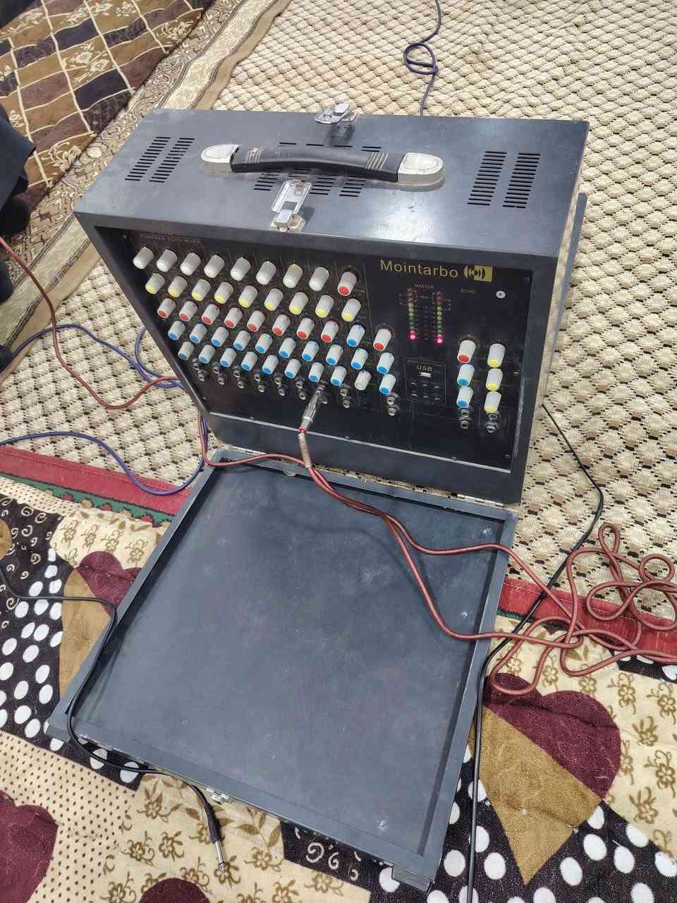 السلام عليكم جهاز راقي جدا جدا جدا ونضيف كلش كلش مع سماعة وحده السعر ٣٦٠ مستعجل على بيعهن اتصل بخدمتك *********** مكان ديالى بعقوبة
