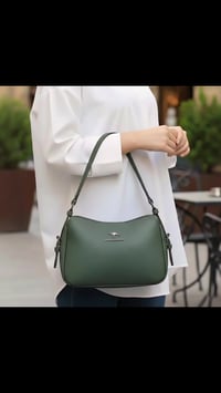 حقيبة • خامة عالية • تصميم كلاسيكي